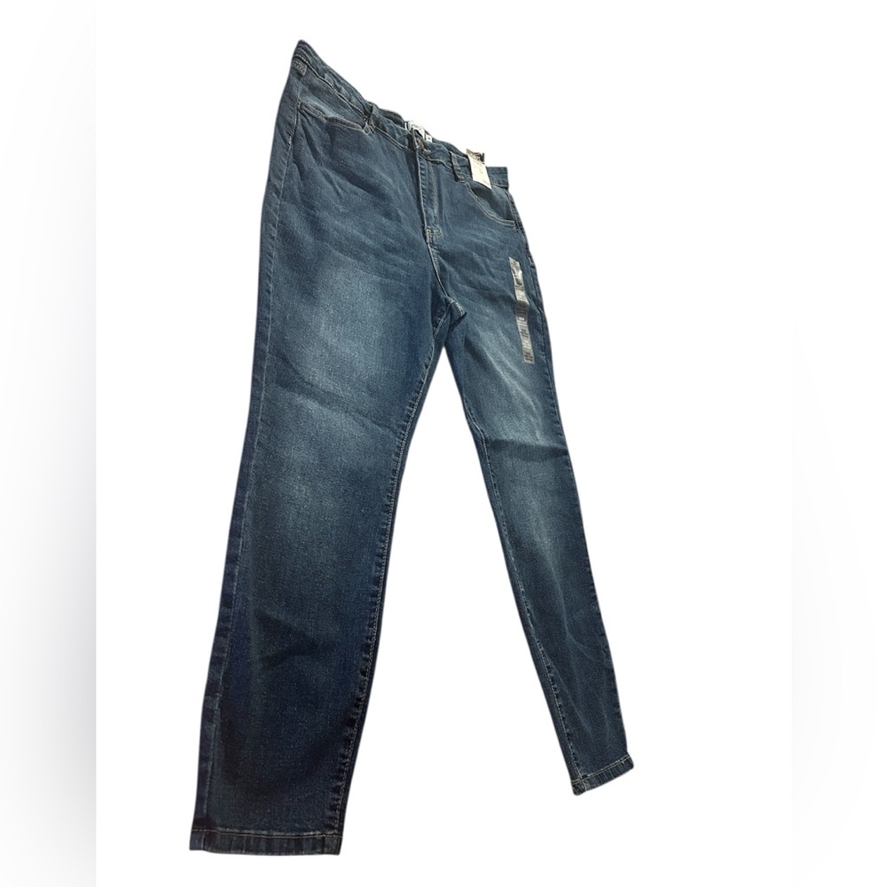 Rue21 High Rise Blue Jeans with Cropped Fit Ultimate Stretch 16R - Picture 5 of 12